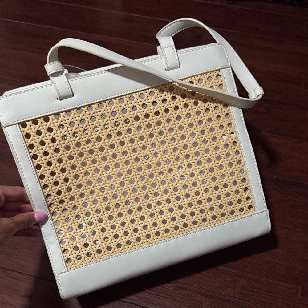 Elegant Cream And Tan Woven Tote Bag Large Tote Long Crossbody Nwt - Leather